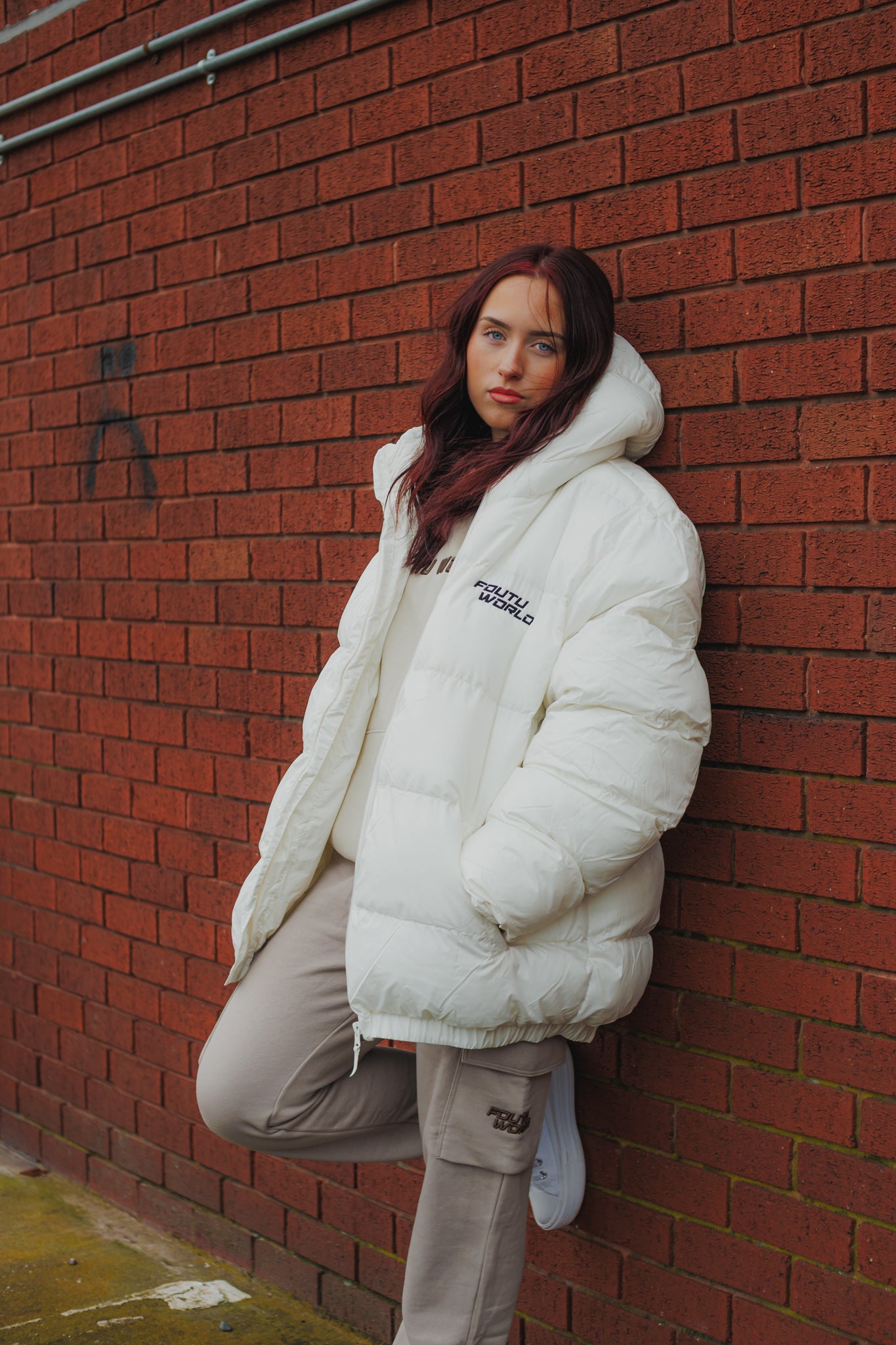 The Staple Puffer - White